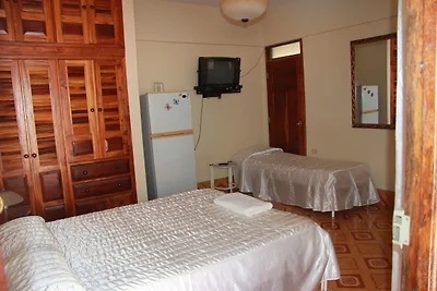 Hostal El Yoyi & Liuba Appartement