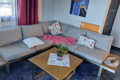 Moderne Ferienwohnung mit privatem