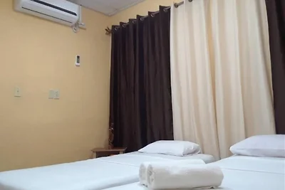 HOSTAL COLONIAL SR. RIVERO Y SRA.