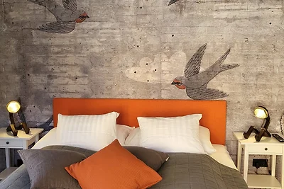 Orange Flat