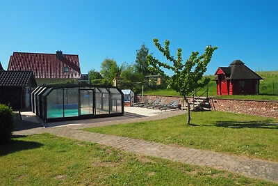 Villa Jenny mit Pool