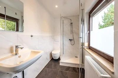 3 Zimmer/ Ruhiges Apartment mit