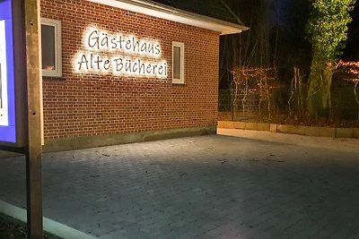 Gästehaus "Alte Bücherei" Satrup