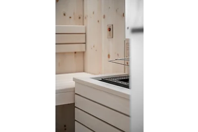 Falkners Five - Apartment four