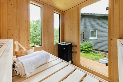 2 bis 4 Personen mit Aussensauna