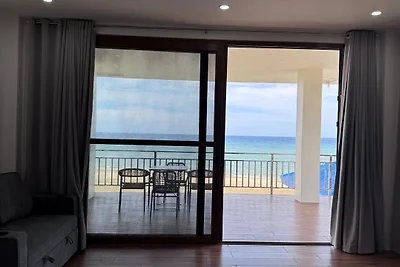 Buddy's Beach House Studio 2