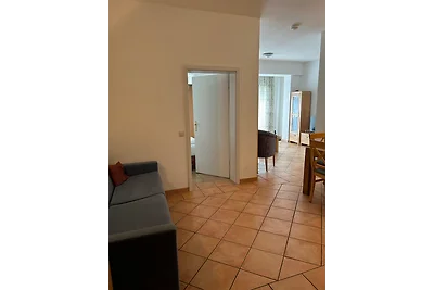 Gabi mit Pool und Sauna