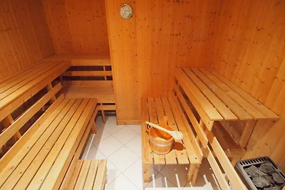 Gut Rattelvitz, Galerie F WEST