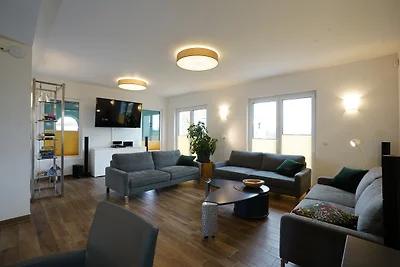 Villa Wassergeist mit Schwimmbad