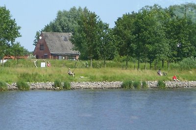 Ferienhaus am Nordostseekanal