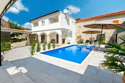 Villa mit schnellem WLAN in der