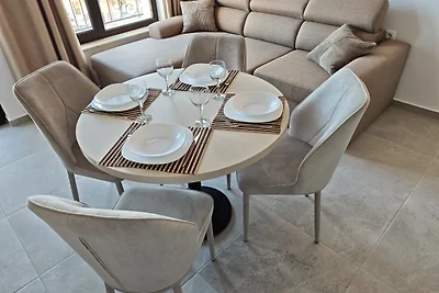 neues Apartment mit Meerblick und