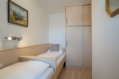 Haus Vier Jahreszeiten Buona Vista