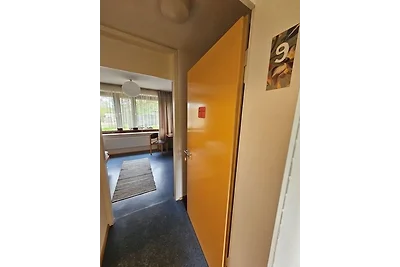 Zimmer 9