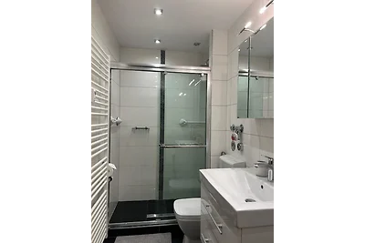 Gipfelblick mit Hallenbad und Sauna