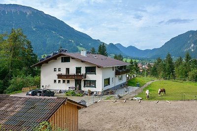 Dreimäderlhaus am Berg