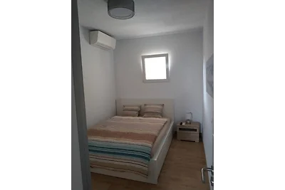 Haus in Cala Tarida, strandnah, bis