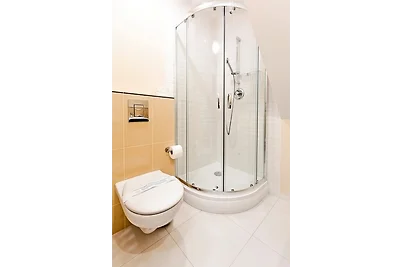 Sun&Snow Komuny Paryskiej -