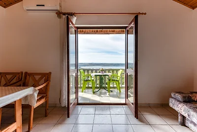 Wohnung für 2+2 Personen mit Pool