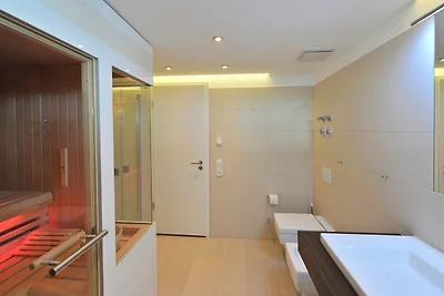 Apartment 35, "Captain's