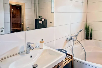 Ferienwohnung Schilfhaus 96a