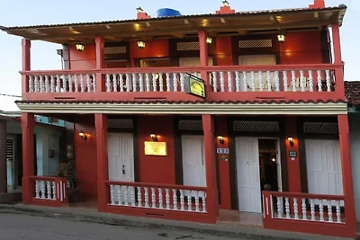 Casa Colonial Gustavo y Yalina