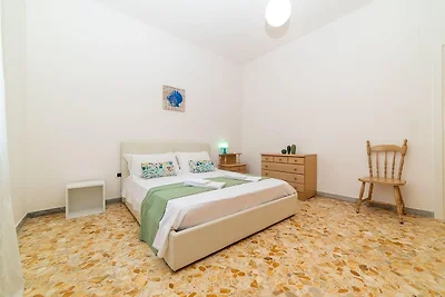 Villetta Pina 50 metri da spiaggia