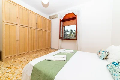 Villetta Pina 50 metri da spiaggia