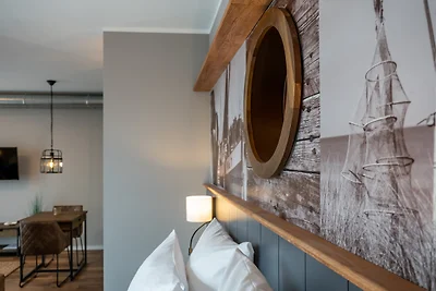 4Hafenzeiten - NIE.7 Vorwärts