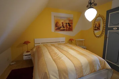 Ferien unterm Reetdach Whg 01