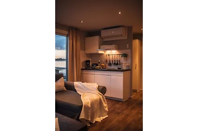 Casa su barca Vacanza single Görlitz