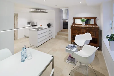 Apartment Suite