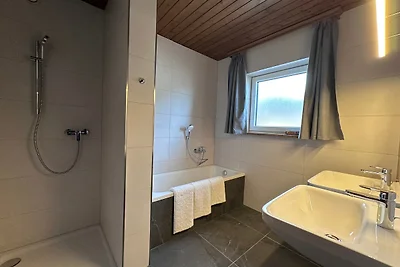 *** Superior Appartement 13