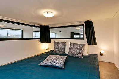 Excellent Cube mit Dachterrasse.