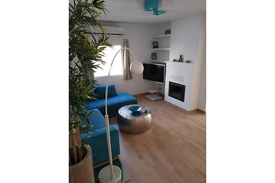 Haus in Cala Tarida, strandnah, bis