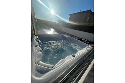 Villa Gusto 4*. Mit Pool und