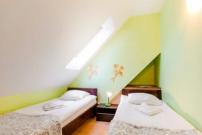 Sun&Snow Komuny Paryskiej -