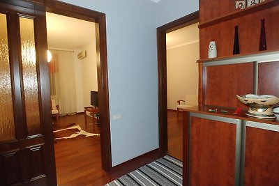 One bedroom. Luxe. 23 Khreshchatyk