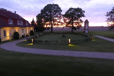 Gut Rattelvitz, Galerie E MITTE