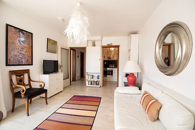 Ferienwohnung mit Balkon sonnig