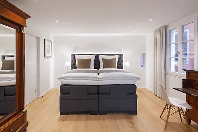 Apartment Suite
