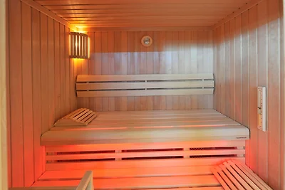 Apartment 35, "Captain's