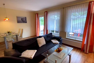 Ferienanlage Moenchgut, Haus