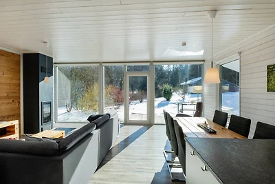 2 bis 4 Personen mit Infrarotsauna