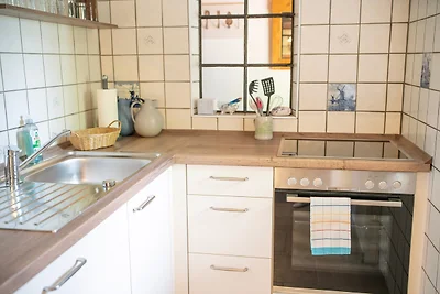 Ferienwohnung "Opas Reetdachkate"