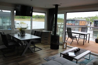 Casa su barca Vacanza single Görlitz