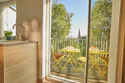 Schöne Aussicht mit Balkon