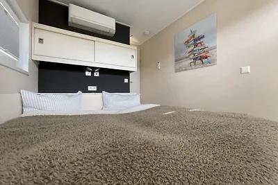Casa su barca Vacanza single Görlitz