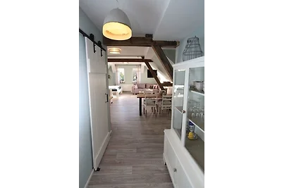 BLUMENSTIL Ferienwohnungen 2