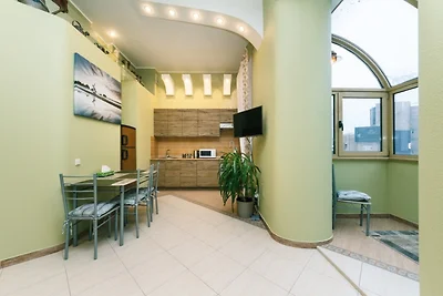 One bedroom. Luxe. 5b Baseina str.